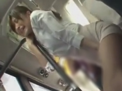 バスで通勤中の美脚のOLをローター攻め&レイプ痴漢動画