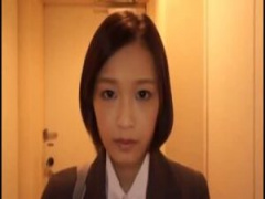 JKイラマチオ スレンダー美少女jk小澤ゆうきを赤テープで拘束して凌辱してフェラさせてけどイラマチオに切り替えて口内射精
