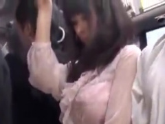 ミニスカ網タイツ娘をバスで痴漢レイプ動画