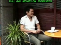 ゲイ ホモ ビデオ出演のイケメン男性とカフェでインタビュー