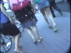 パチンコ屋の女性店員がナンパされてやってしまうレズプレイエロ動画