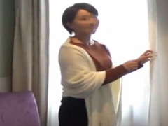 34歳人妻ホテルで撮影、恥ずかしくて緊張、サンプル動画顔モザ