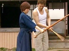 ヘンリー塚本 ショートカットのボーイッシュな剣道少女が指導するおじさんに犯される