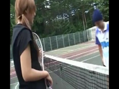 女子テニスプレイヤーVSガチンコレイパー! 負けたら即ぶっかけレイプ!
