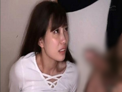 拉致られた20歳の美人若妻がイラマチオでひたすら暴漢の口便器になり3連続口内射精